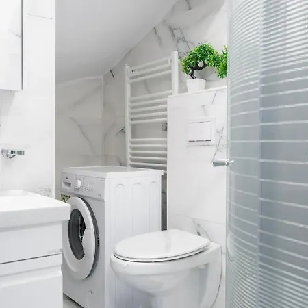 דירה Blue-line-apartment-unirii