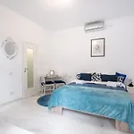 公寓 Blue-line-apartment-unirii 布加勒斯特