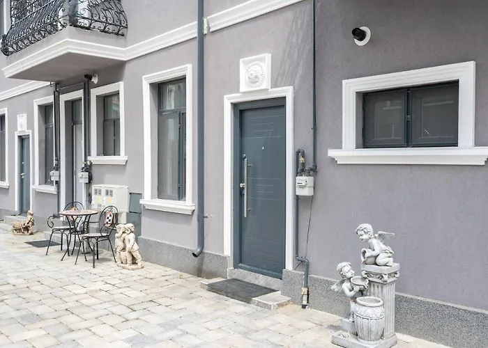 Blue-line-apartment-unirii