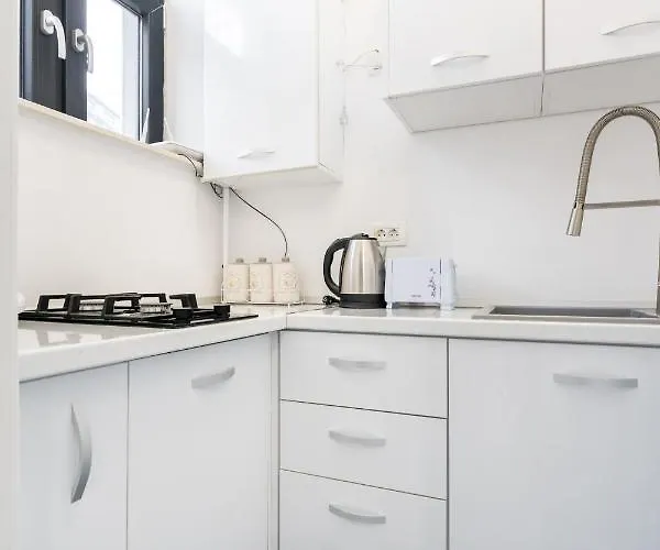 Blue-line-apartment-unirii *